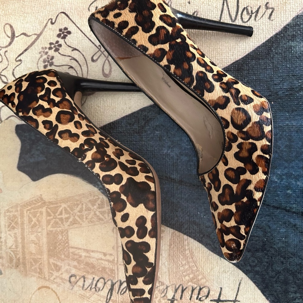 Kenneth Cole leather animal print heels size 6.5